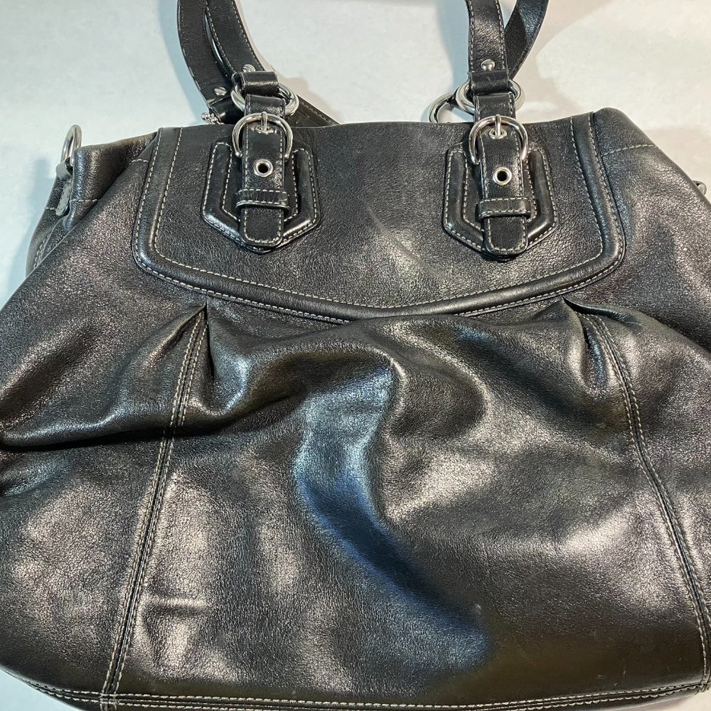 Awesome Black REAL Coach Purse - Picture 4 of 7